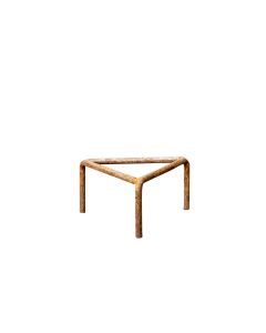 IRON STAND - TRIANGULAR - H5CM